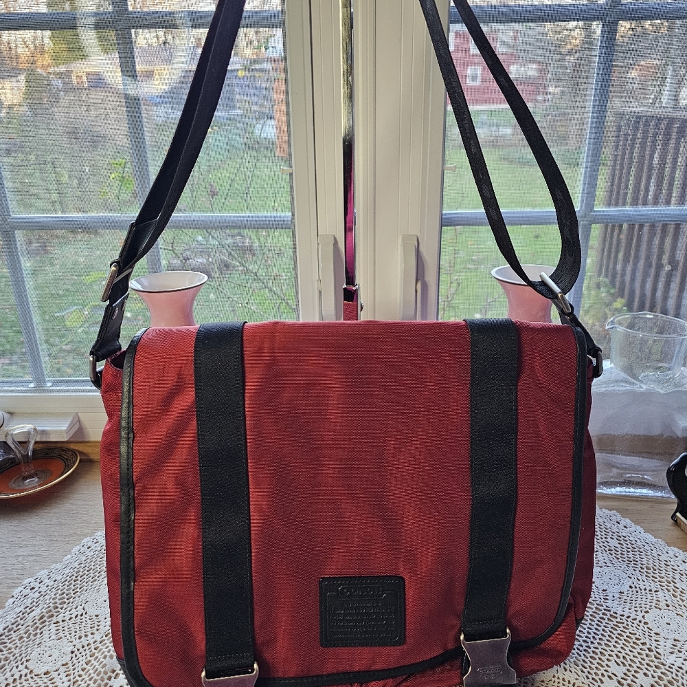 Mens/Women's Coach Messenger Bag, BURNT RED COLOR NYLON, Not Bright Red - Picture 9 of 16